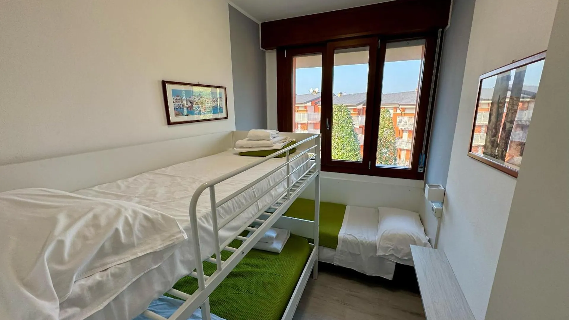 Premium Apartments Peschiera Peschiera del Garda Italy