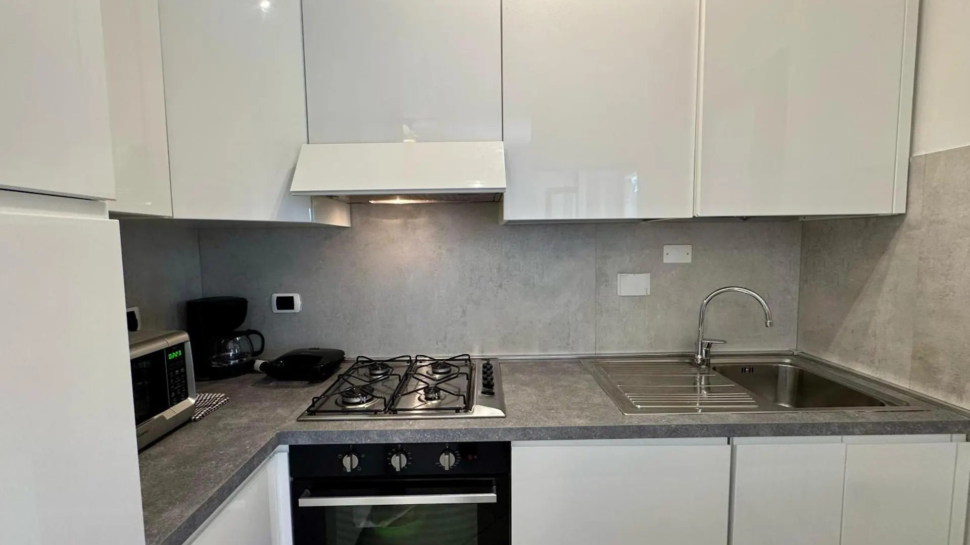 Premium Apartments Peschiera Peschiera del Garda Italy