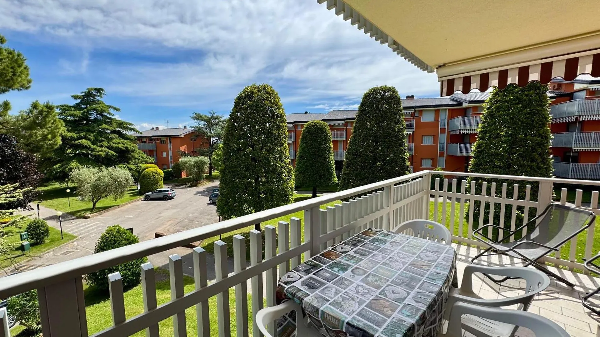 Premium Apartments Peschiera Peschiera del Garda 0*,